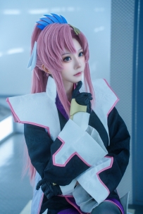 拉克絲克萊因：出擊！