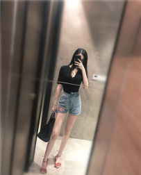 氣質櫃姐  現在可約  高挑美腿氣質型 很會玩