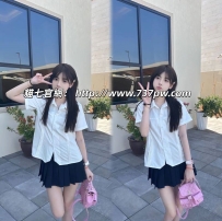#清純大學生   看起來hen乖ㄉ學生妹