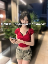 極品OL！外貿讚，深喉+吞吐節奏超會控