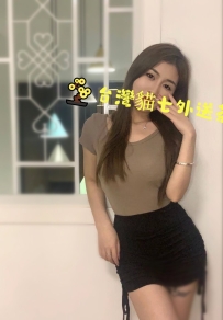 保養不錯的氣質御姐  慾望強，喜歡大屌哥